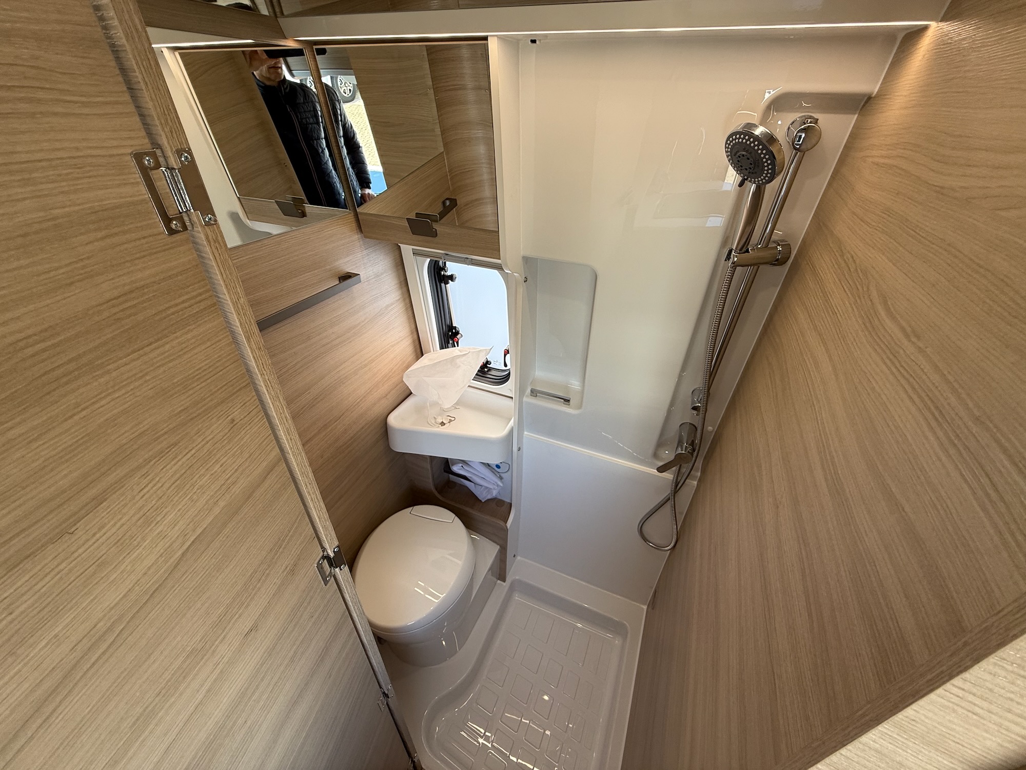 Forster Van 636 EB Livin up Badezimmer