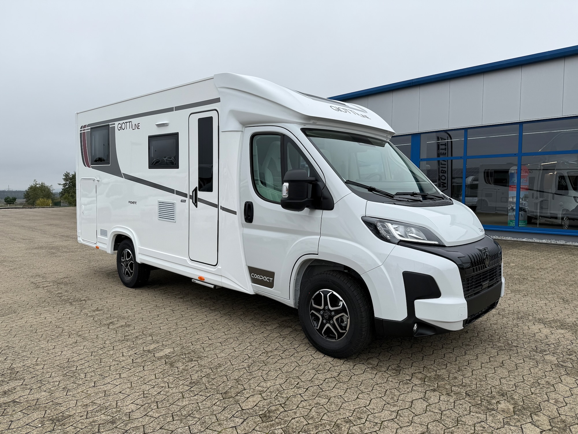 Giottiline Compact CX 66 Aussenansicht