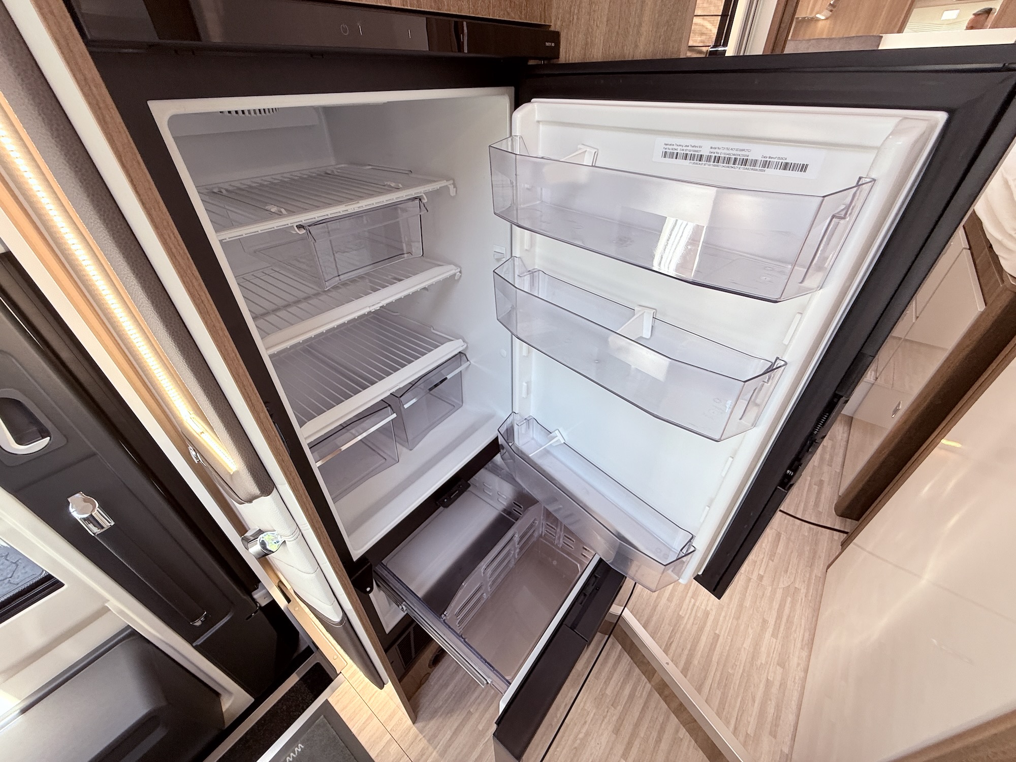 Mobilvetta K-Yacht 86 Kühlschrank
