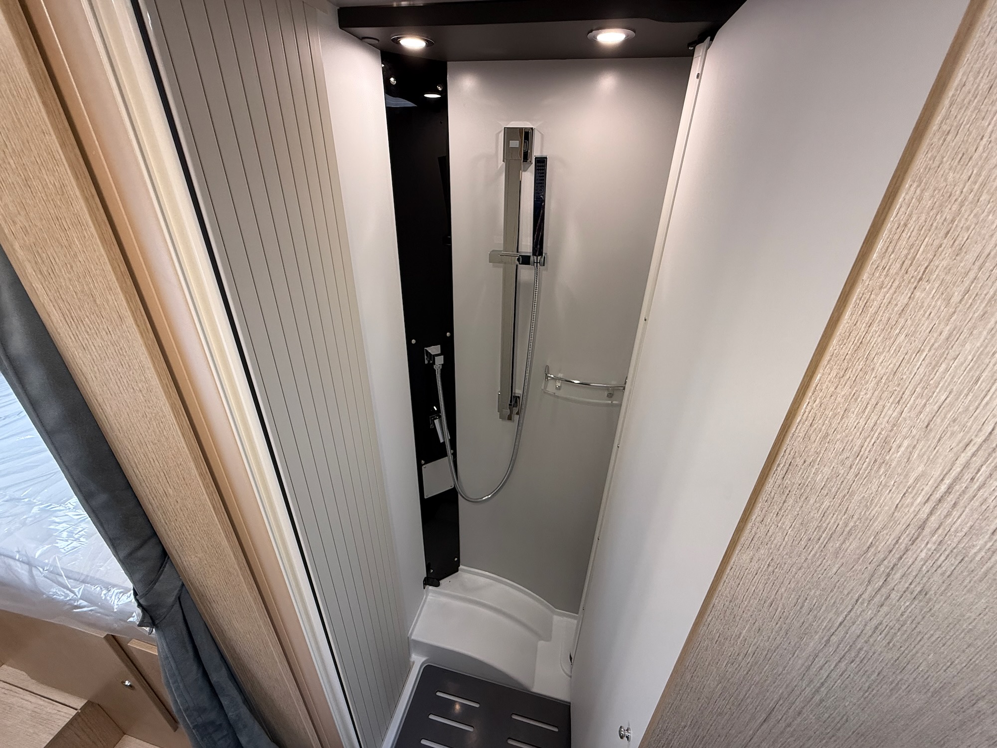 Giottiline Compact CX66 Dusche